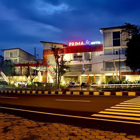 Prima Sr Hotel & Convention Yogyakarta Sleman (Yogyakarta) Exterior foto
