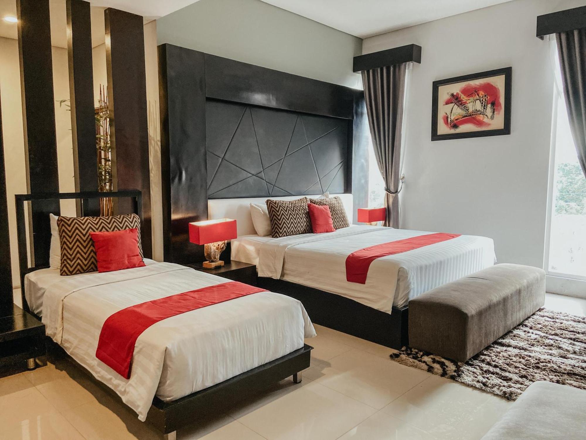 Prima Sr Hotel & Convention Yogyakarta Sleman (Yogyakarta) Exterior foto