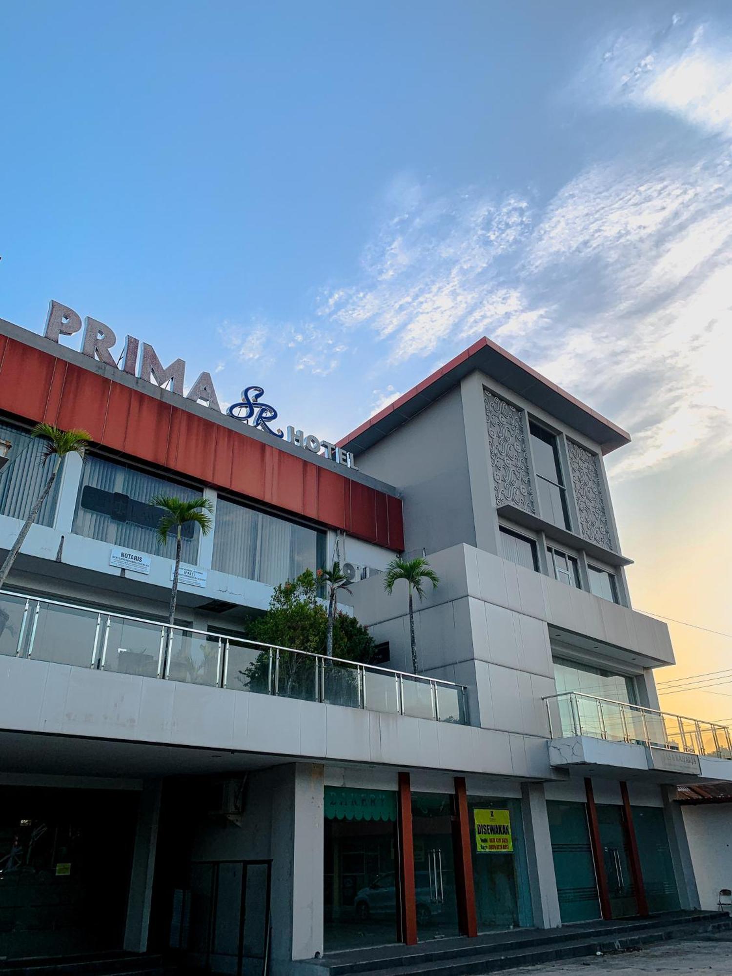 Prima Sr Hotel & Convention Yogyakarta Sleman (Yogyakarta) Exterior foto