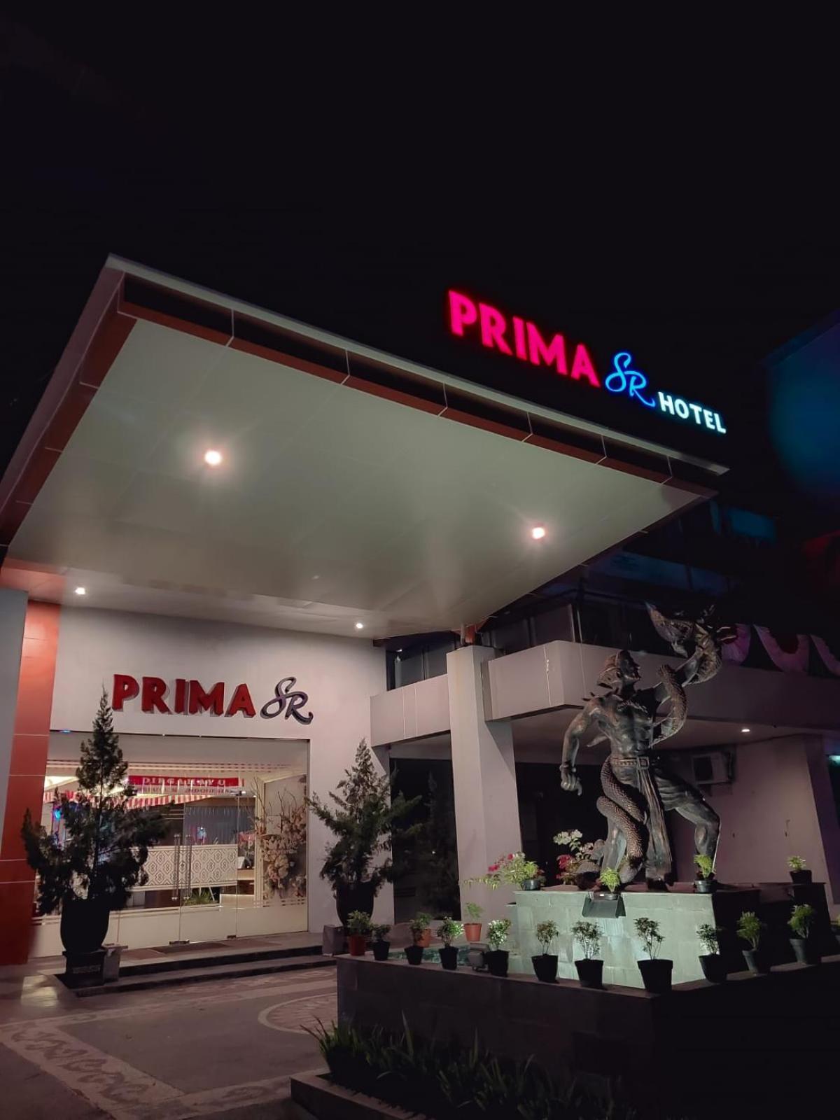 Prima Sr Hotel & Convention Yogyakarta Sleman (Yogyakarta) Exterior foto