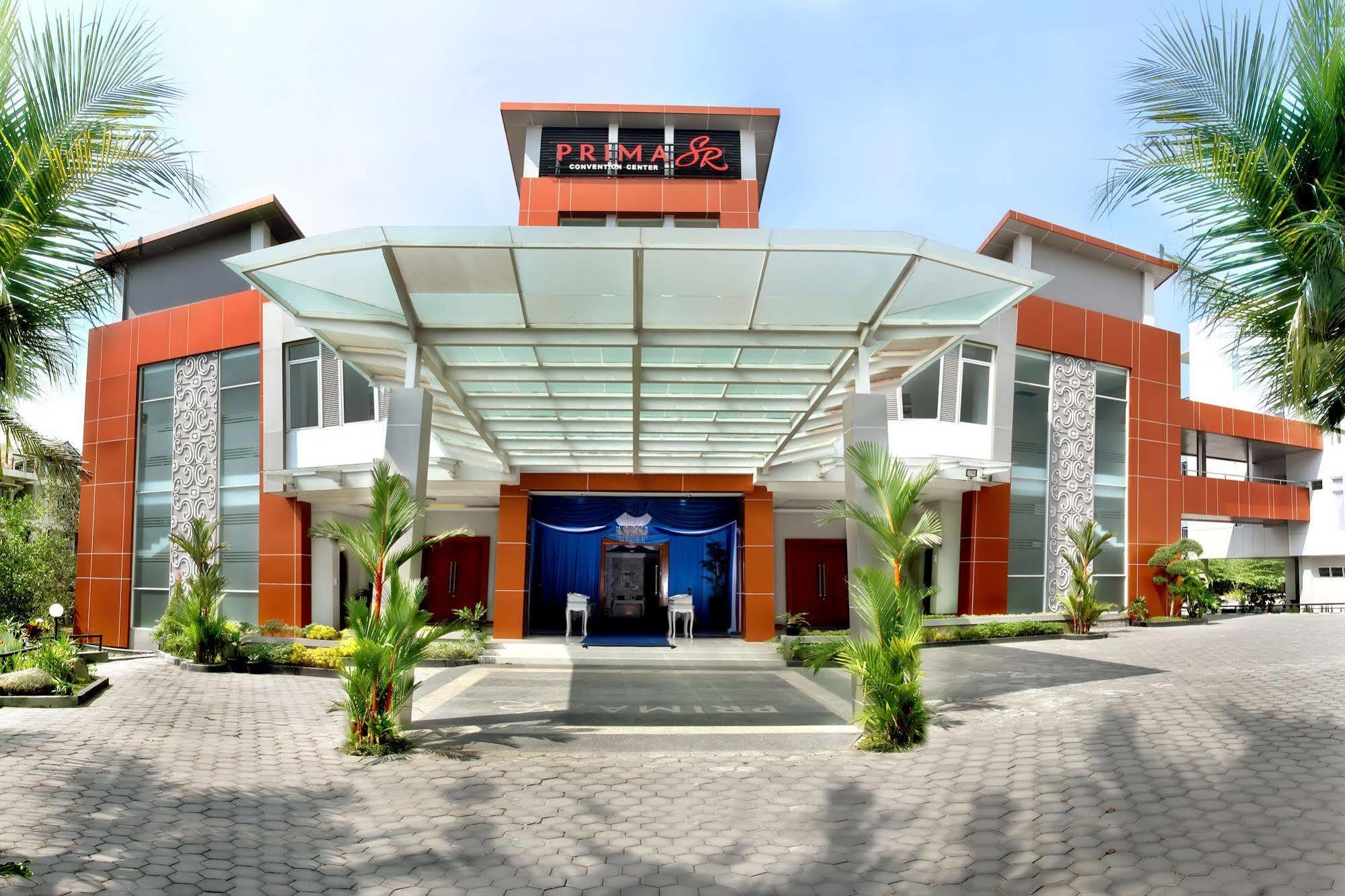 Prima Sr Hotel & Convention Yogyakarta Sleman (Yogyakarta) Exterior foto