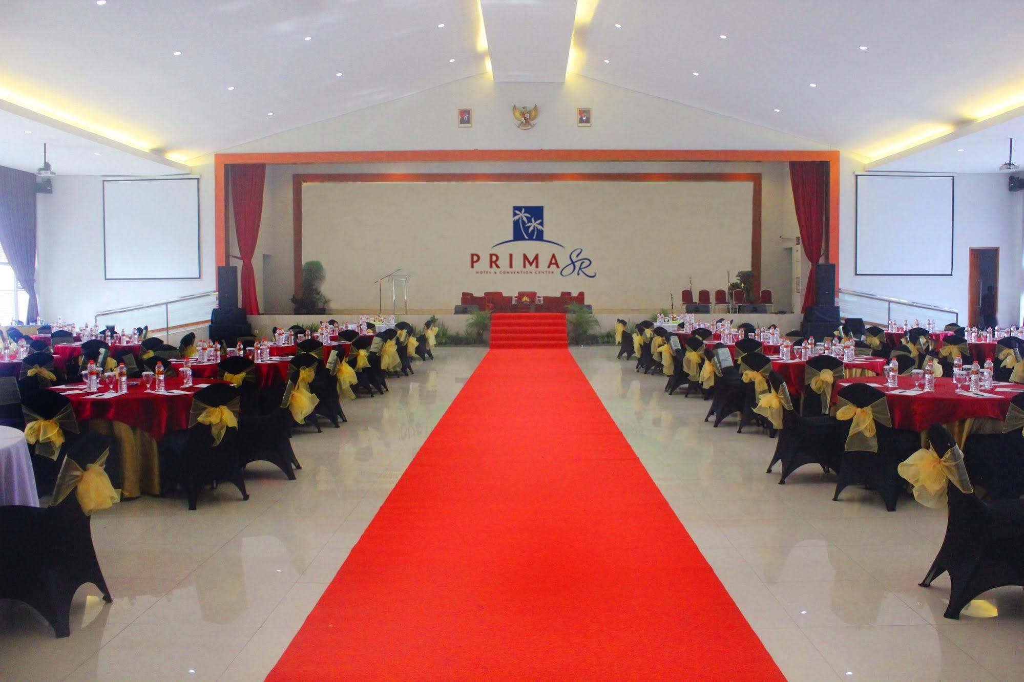 Prima Sr Hotel & Convention Yogyakarta Sleman (Yogyakarta) Exterior foto