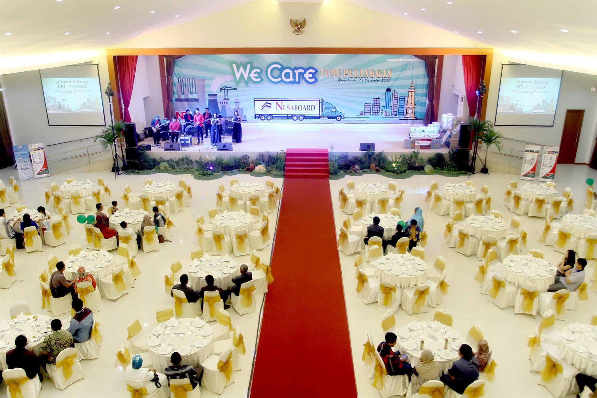 Prima Sr Hotel & Convention Yogyakarta Sleman (Yogyakarta) Exterior foto